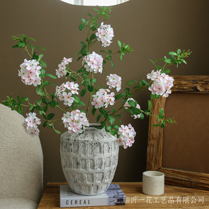 Arrangement floral artificiel Yihua en soie rose et blanche, décoration moderne pour la maison, présentation en vase - Product Image 4