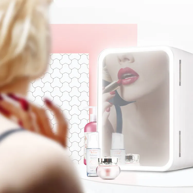 Camera da letto di casa portatile ha condotto la luce termoelettrico cura della pelle trucco cosmetico mini frigo con specchio