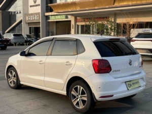 <span class=keywords><strong>Volkswagen</strong></span> <span class=keywords><strong>POLO</strong></span> Usata 2016 1.4L Automatica Versione Fashion Cina <span class=keywords><strong>V</strong></span> 5 Posti Benzina Hatchback Auto di Seconda Mano - Product Image 5