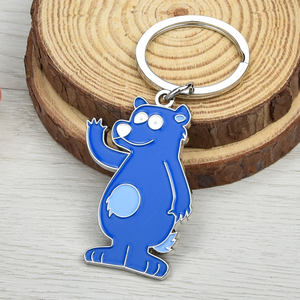 Proveedor de Fabricación en China, Llavero de Esmalte Duro y Suave Personalizado, Llavero de Metal con Letras de Dibujos Animados Cortadas a Troquel - Product Image 3