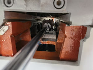 Piccolo Metallo Grinder M7132 x1000 di Precisione Superficie Piana Macchina Per la frantumazione - Product Image 4