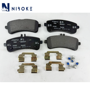 NIboke Plaquette de frein à disque en céramique pour <span class=keywords><strong>Mercedes</strong></span>-Benz C63/S63 <span class=keywords><strong>AMG</strong></span>/<span class=keywords><strong>AMG</strong></span> <span class=keywords><strong>S</strong></span> 2016-Plaquettes de frein avant et arrière A0004203700 - Product Image 2