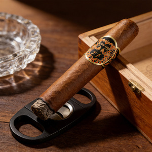Etiqueta Personalizada de Lujo para Cigarros con Estampado Dorado, Anillos para Cigarros con Relieve, Adhesivo Troquelado, Impresión de Etiquetas para Cigarros - Product Image 2
