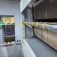 Usine d'assemblage de panneaux photovoltaïques de précision à structure robuste - Assurant une qualité supérieure des panneaux