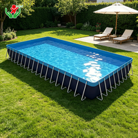 Piscine hors-sol géante à structure en acier stable pour aire de jeux aquatique publique