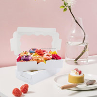 Boîte en papier kraft noir, blanc et marron en vente chaude, boîtes alimentaires pour boulangerie, petite boîte cadeau, conteneur pour dessert avec fenêtre en forme de bateau