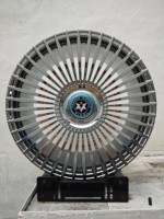 Jantes forgées de luxe multi-rayons Viaol avec enjoliveur central flottant chromé, compatibles Rolls-Royce Cullinan/Phantom/Ghost/Wraith/Spectre