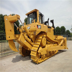 Bulldozer D7G Usado con Cabrestante, Tractor de Orugas Fabricado en Japón, Capacidad de Empuje de 4m, Alto Momento de Carga - Product Image 1