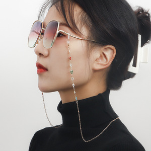 Correa antideslizante Esmalte Colorido Corazón Diamante Incrustado Hecho a mano Gafas de gama alta Máscara Cordón Cadena para la cara para mujeres - Product Image 2