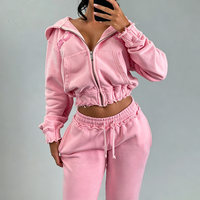 Ensemble de survêtement streetwear pour femme automne : sweat à capuche court et pantalon évasé, tenue de sport tendance avec pantalon de jogging effet usé