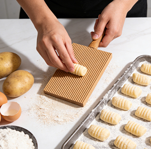 แผ่นไม้ทำเส้นพาสต้าแบบมีลาย พร้อมด้ามจับ ทำจากไม้บีช ใช้สำหรับทำเส้นพาสต้าแบบ Gnocchi, <span class=keywords><strong>Cavatelli</strong></span> และ Garganelli - Product Image 4