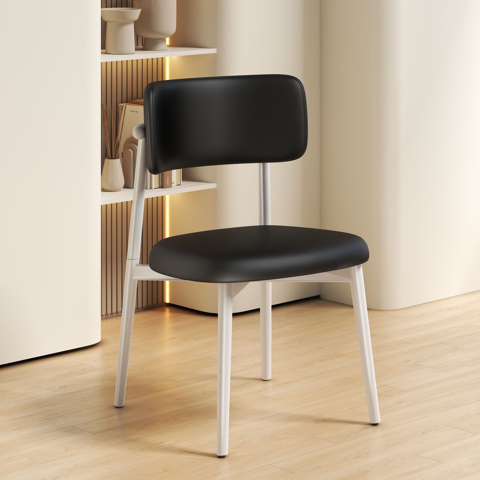 กรอบสีขาว เก้าอี้ทานอาหารสีดำ