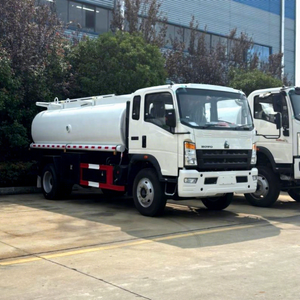 Camion-citerne mobile HOWO 2000/2500 gallons pour distribution de carburant, essence et diesel - Product Image 2
