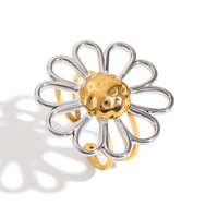Neuer Modeschmuck Zweifarbiger Gänseblümchen-Ring für Damen Edelstahl Vergoldet Minimalistischer Blumen-Hohlring