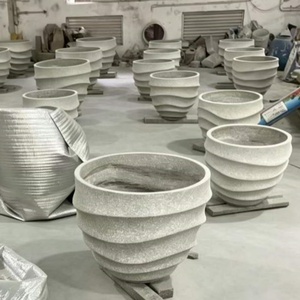 Grands vases décoratifs sur pied, grands pots de plantes, <span class=keywords><strong>vase</strong></span> en terre cuite, jardinières en FRP - Product Image 2