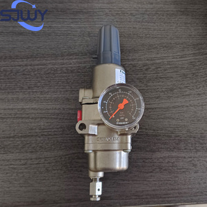 ตัวควบคุมอุตสาหกรรมแบบลดแรงดันและควบคุมรุ่นดั้งเดิม 67CFSR - Product Image 4