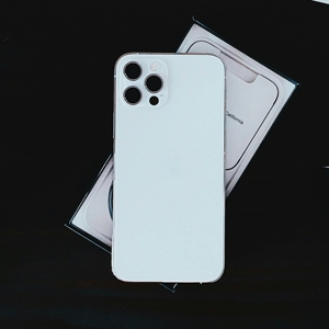 Smartphone <span class=keywords><strong>iPhone</strong></span> <span class=keywords><strong>12</strong></span> Pro Max Originale Ricondizionato Versione Internazionale con Sblocco Originale e Telefono Intero Integro - Product Image 4