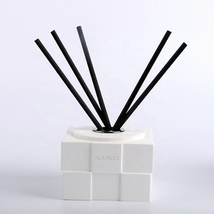 Máy Khuếch Tán Sậy Gốm Cẩm Thạch Phổ Biến 2022 Để Trang Trí Nhà Cửa - Product Image 5