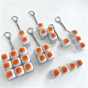 Vente d'usine : Keycaps de clavier en forme de pain caramel, bouton porte-clés, base à 1-16 emplacements, lumière LED, pendentif de sac à dos, gadget anti-stress - Product Image 5