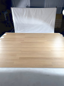 Plancher en vinyle SPC à clipsage, résistant aux rayures, en chêne naturel, imperméable, pour usage commercial, écoles et bureaux - Product Image 3
