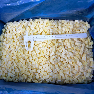 Dés <span class=keywords><strong>de</strong></span> pommes <span class=keywords><strong>de</strong></span> <span class=keywords><strong>terre</strong></span> surgelées fraîches, cubes <span class=keywords><strong>de</strong></span> 10 mm, procédé LQF, emballage sous vide en vrac - Product Image 1
