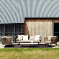 Ensemble de canapés d'extérieur au design nordique pour parc, cour, patio, balcon, trois places, en rotin plastique résistant à l'eau, amovible et lavable