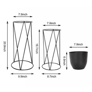 <span class=keywords><strong>Support</strong></span> de <span class=keywords><strong>jardinière</strong></span> d'<span class=keywords><strong>extérieur</strong></span> dans un pot de fleur en métal - Product Image 4