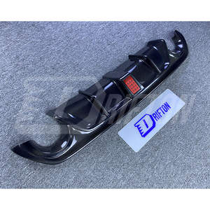 Difusor Trasero de Fibra de Carbono para Infiniti Q50 2018-2024 - Product Image 2