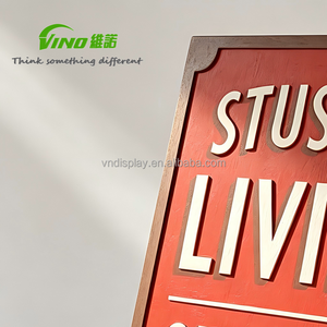 ขาตั้งป้ายแสดงสินค้าแบบตั้งพื้นยี่ห้อ VINO ทำจากไม้อัด พร้อมป้ายกระดานดำด้านหน้า บานพับโลหะ กรอบสีดำ/แดง - Product Image 5