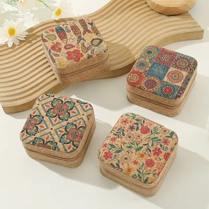 Estuche de Joyería de Corcho Avanzado, Portátil, Estilo Lino, con Diseño Estampado, Venta al Por Mayor Disponible - Product Image 2