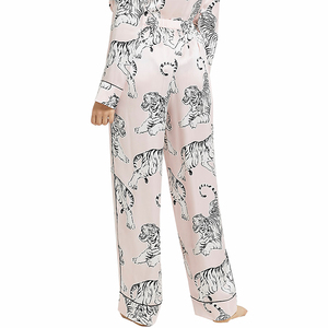 Oem-Conjunto de pijama de satén para mujer, ropa de dormir personalizada con sublimación, <span class=keywords><strong>blusa</strong></span> y Pantalones estampados de seda Mulberry de talla grande - Product Image 5