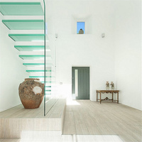 Livraison rapide Escalier flottant commercial en forme de U Design moderne avec teads en verre Escalier circulaire Promotion Nouveau style