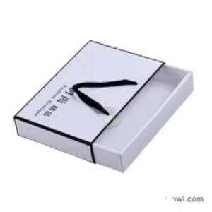 บรรจุภัณฑ์ผ้าปูที่นอนเด็ก/ผ้าปูเตียงแบบพับได้ ออกแบบเองสำหรับขายส่ง - Product Image 2