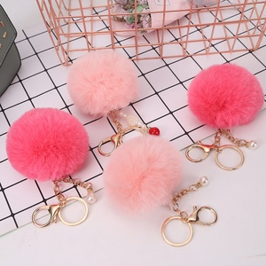 พวงกุญแจขนปุยหลากสีสันแฟชั่นขายส่งแบบขายปลีก - Product Image 3