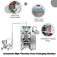 Machine d'emballage de pâtes à haute viscosité 10-30 sachets/min avec pompe doseuse à rotor pour confiture, sauce, pâte de viande