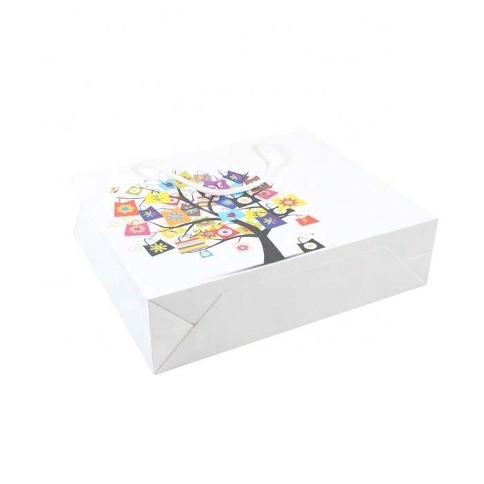 Blanc Mat Stratifié CMYK Impression Publicité Bonbons Sac En Papier Avec Poignée