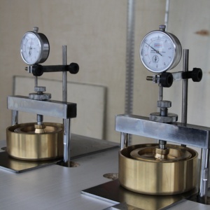 Machine d'essai d'œdomètre de sol à trois cellules HBJF, haute précision 0,2 %, IP55, équipement de laboratoire géotechnique - Product Image 2