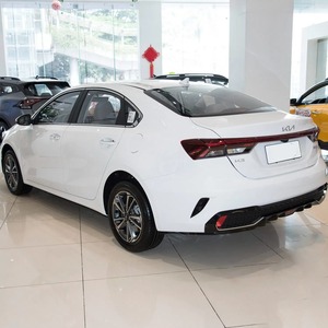 สำหรับรถยนต์ KIA K3 1.5L CVT Comfort FWD รุ่น<span class=keywords><strong>จีน</strong></span> 4 ประตู 5 ที่นั่ง แบบซีดาน เบาะหนัง เครื่องยนต์เบนซิน สำหรับผู้ใหญ่ - Product Image 4
