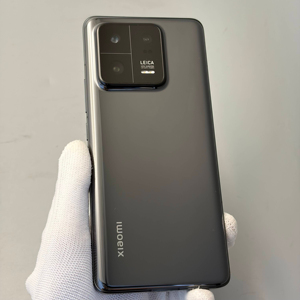 โทรศัพท์มือถือ Xiaomi 13 Pro สีดำ ขนาด 6.73 นิ้ว ชิปเซ็ต Snapdragon 8 Gen 2 ความจุ 256GB/512GB แบตเตอรี่เยี่ยม ปลดล็อคแล้ว มือสอง สมาร์ทโฟน 5G - Product Image 1