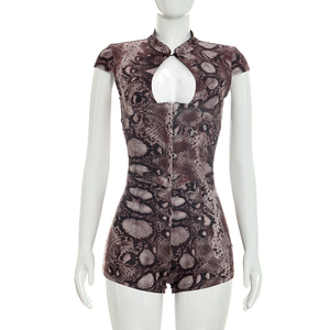 Viviblook J26RP251 Mono corto informal de verano para mujer con cuello alto y botones estampados - Product Image 5
