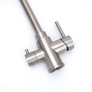 Venta caliente cepillo satinado 3 vías grifos de acero inoxidable 3 vías <span class=keywords><strong>grifo</strong></span> <span class=keywords><strong>doble</strong></span> manija 360 rotación libre grifos de ósmosis - Product Image 3