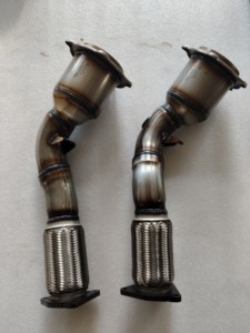 ตัวเร่งปฏิกิริยาไอเสียสแตนเลส S409 ใช้ได้กับรถปอร์เช่ คาเยนน์ <span class=keywords><strong>4.8</strong></span> ลิตร <span class=keywords><strong>V8</strong></span> ปี <span class=keywords><strong>2008</strong></span> 2009 2010 ได้มาตรฐานยูโร 4 5 6 - Product Image 2