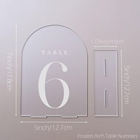 Numéros de table en arc givré 1-5 avec supports, paquet de 5 numéros de table en arc givré en acrylique et base, parfaits pour les événements de fête de mariage