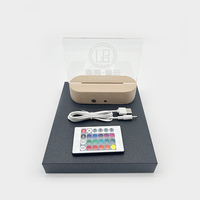 Base de lampe de nuit 3D LED avec câble de chargeur de télécommande Réglage de 16 couleurs Base de lumière en bois pour maison intelligente Comprend un effet 3D