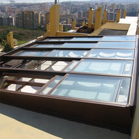 Toit ouvrant électrique intelligent Éclairage LED Design moderne pour toit en verre rétractable sur mesure Lucarne automatique pour la maison Villa Maison