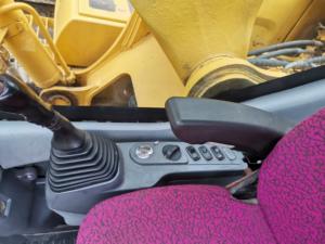 Komatsu รถตักดินมือสอง PC220-7มือสอง - Product Image 4