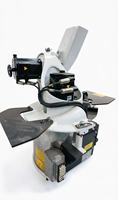 Robot industriel KUKA KR 16-2 CR avec une charge utile de 16 kg, une portée de 1911 mm, automatisation de haute précision pour le soudage et l'assemblage