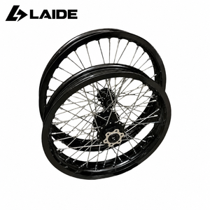 Juego de Ruedas para Sur Ron Light Bee, Rueda Delantera 1.60 X 19, Rueda Trasera 1.85 X 16, Instalación sin Daños, Piezas de Mejora para <span class=keywords><strong>Cadena</strong></span> - Product Image 1