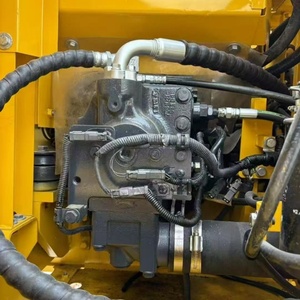 รถขุดโคมัตสึ PC130 มือสองจากญี่ปุ่นขาย รถขุดโคมัตสึ PC130 มือสอง 13 ตัน รุ่น KOMATSU PC130-7 Pc130-8 - Product Image 5