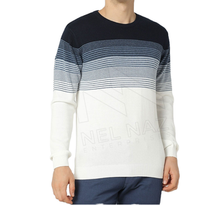 Sweat à capuche brodé délavé noir grande taille, coupe ample et courte, épais et personnalisé - Product Image 1